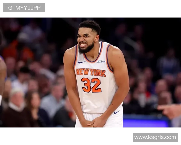 尼克斯与篮网激战回放精彩瞬间全记录与分析